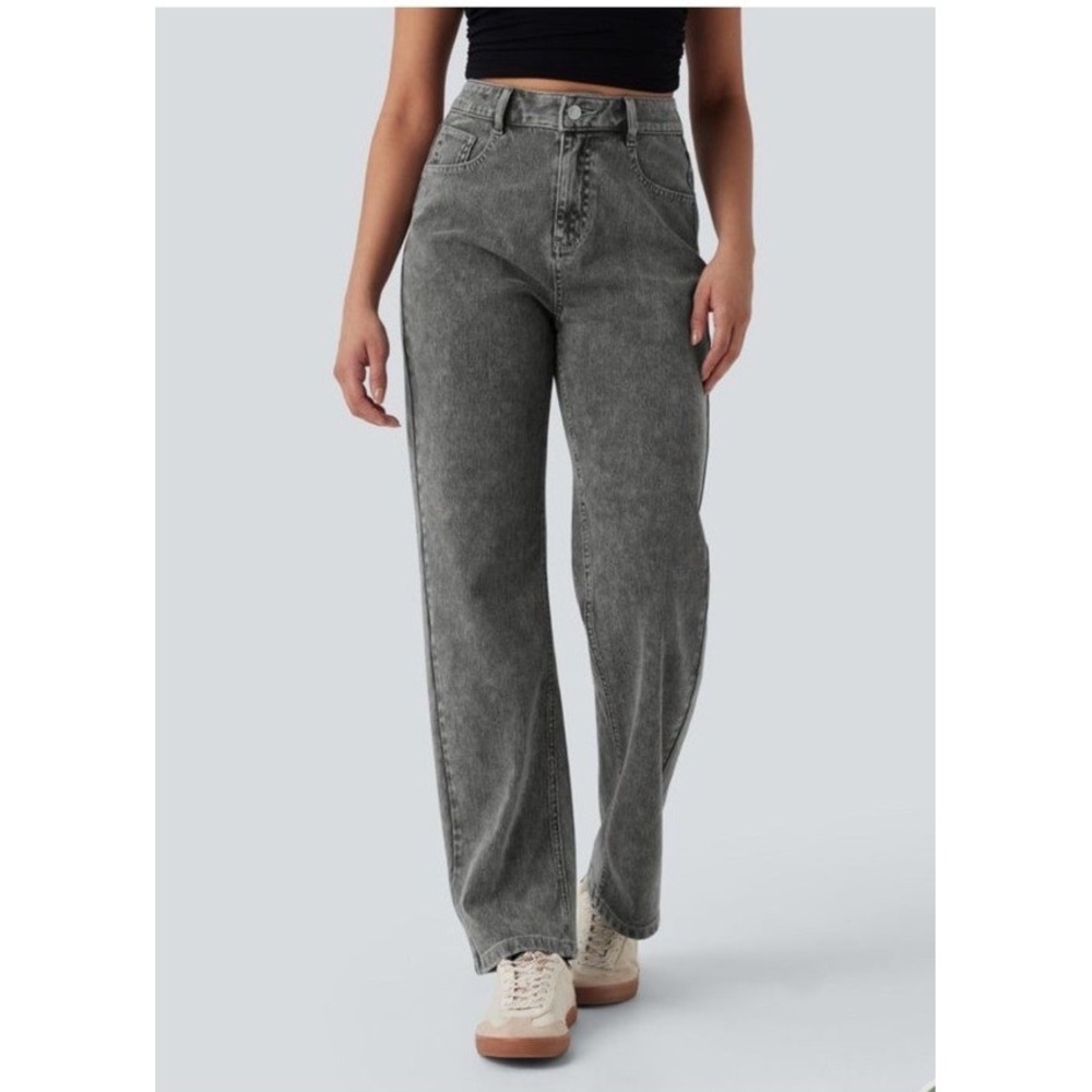 Halara Flex High Waisted Zipper Pockets Straight Leg Jeans Gray M Casual Capsule